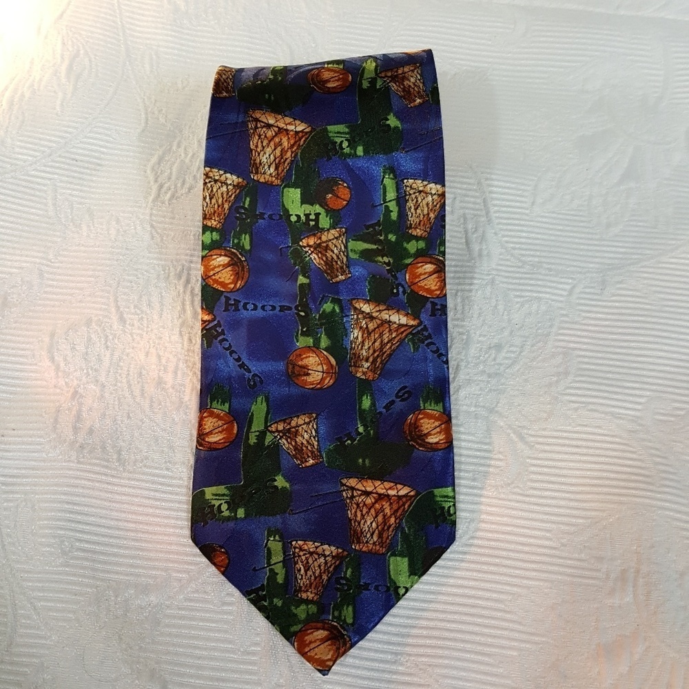 Novelty Basketball Roberto Cellini Executive Tie